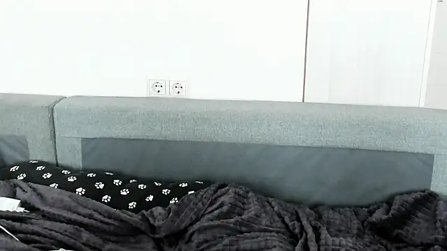 Dark_Moni webcam