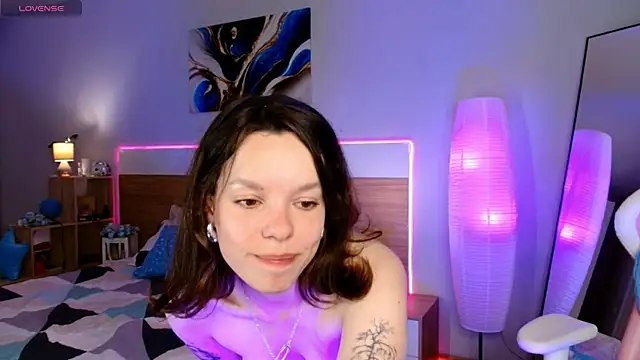 Maya_Campbell webcam