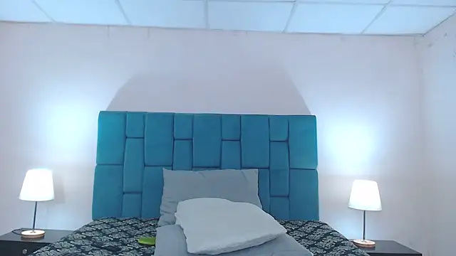 LeahMillerr webcam