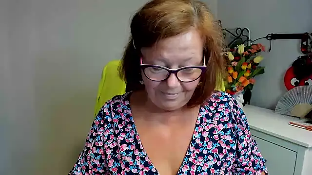 Adelewildx webcam