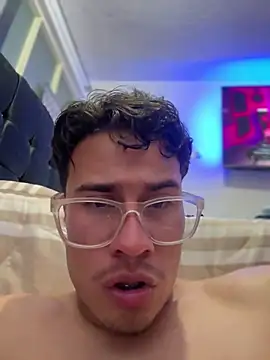 TavoHot_ webcam