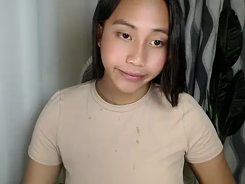 sweetiie_caren webcam