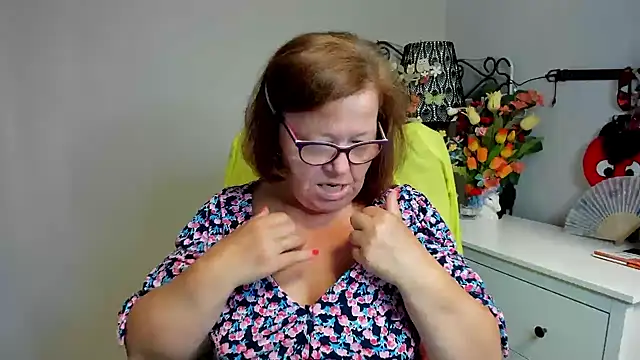 Adelewildx webcam