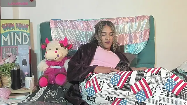 StefanyMiler webcam