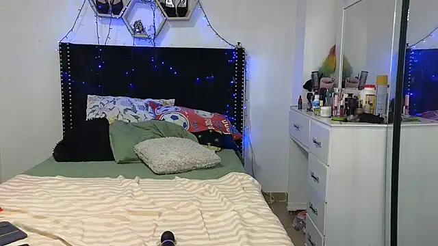 charlotte_077 webcam