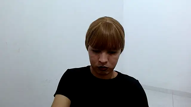 estefania224 webcam