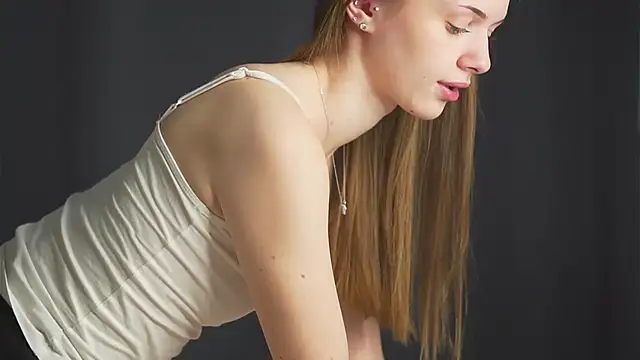 akumadadrive live cam on StripChat