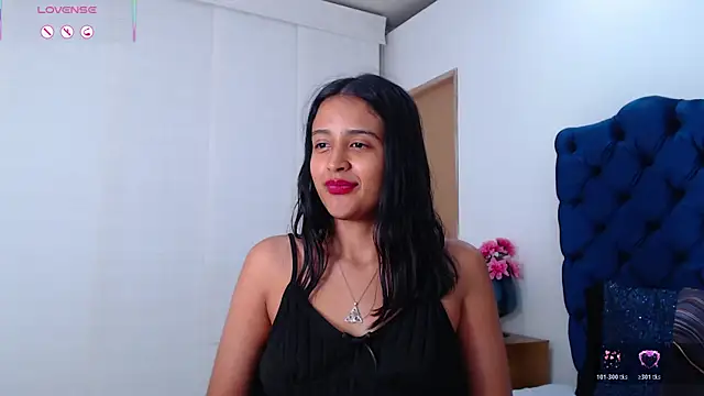 Lili666_ webcam