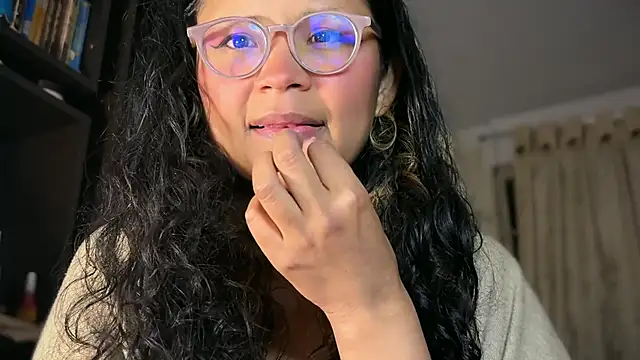 You_Ana31 webcam
