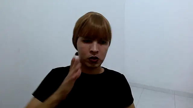 estefania224 webcam
