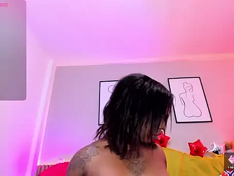 Pauline_Fox webcam