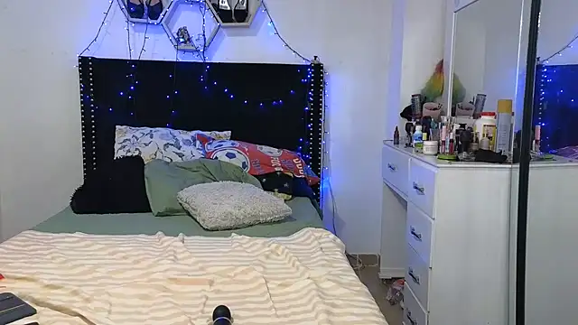 charlotte_077 webcam
