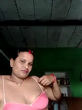 Shivani09900 webcam