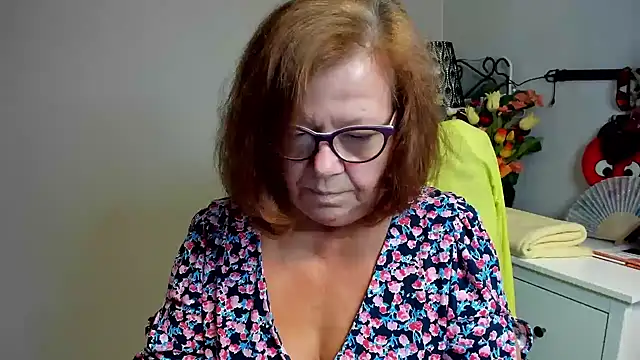Adelewildx webcam