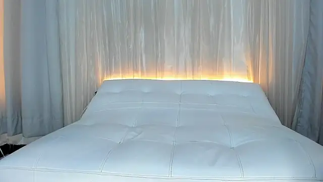 Litzy1_ webcam