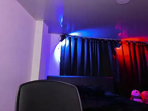 nataliasweet98 - Nataliasweet98's free webcam - UK Sex Cams