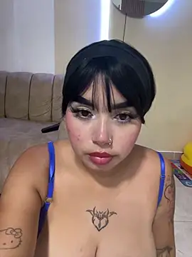 lucialauper_ webcam