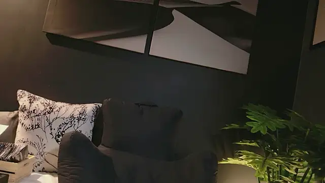 LetisiaRocks webcam