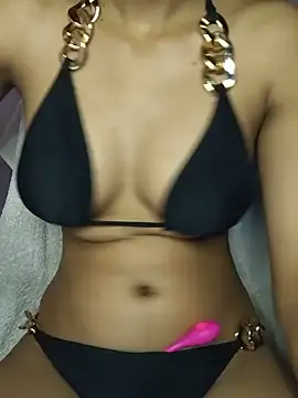 Aidakhan1212 webcam