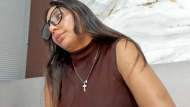 LilyGarcia webcam