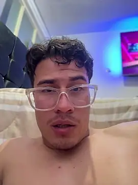 TavoHot_ webcam