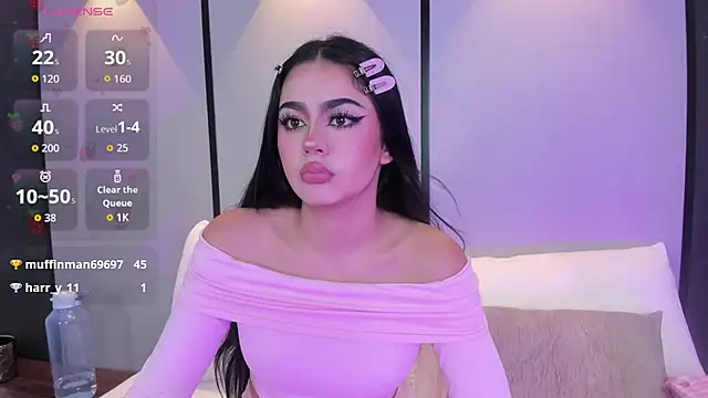 elara_bloom_ webcam