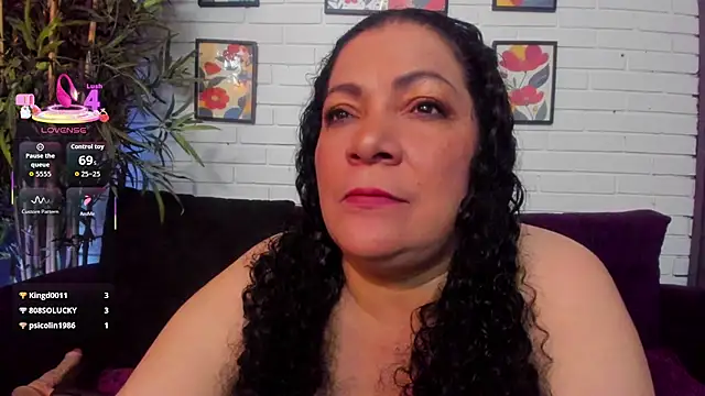 Micaela_Jhones webcam