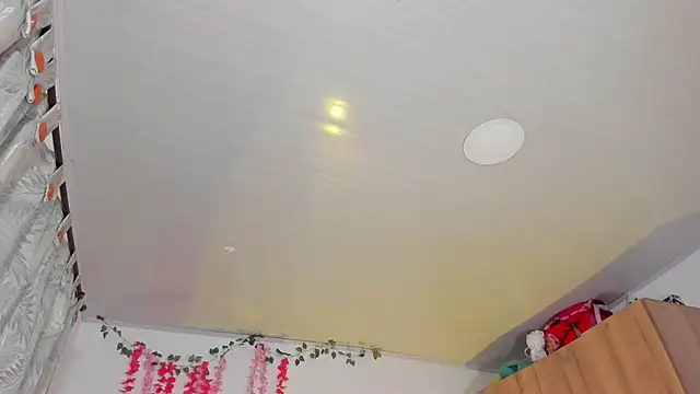 Lya_333 webcam