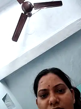 Anushka_Singh0 webcam