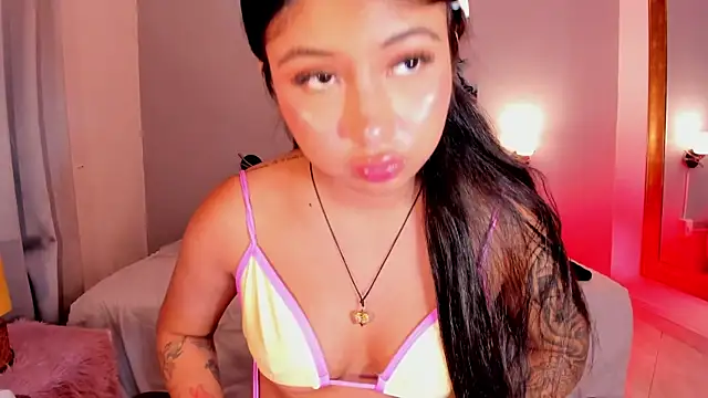 KimTaylorW webcam