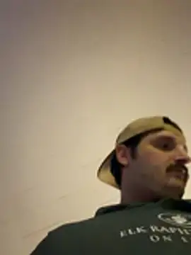PoundedCajunGuy93 webcam