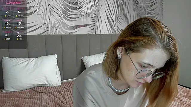 Lizzyvega webcam