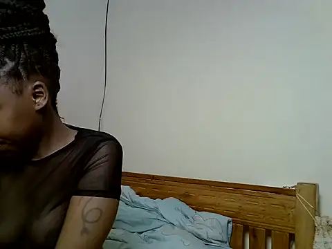 Prettybeca webcam