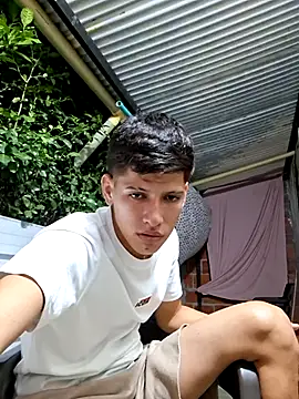 Naughty-Man18 live sex cam