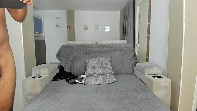 DulceRomance webcam