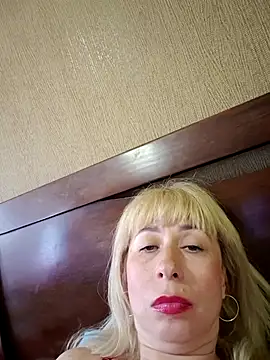 SelinaLovqx webcam