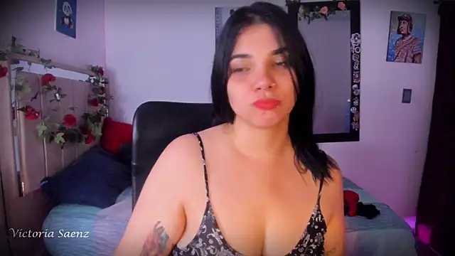 victoriaasaenz_ webcam