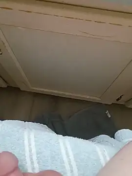 Clarkodile95 live cam on StripChat