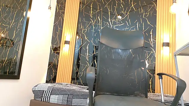 ValeriHot_1 live cam on StripChat