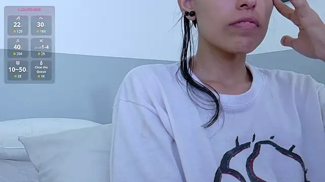 yourcuteneighbourr webcam