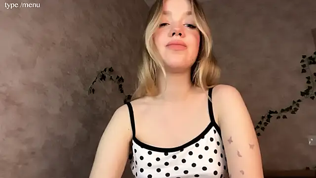 cutiemia0 webcam
