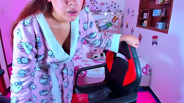 perlabeautiful webcam