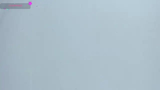 MissCurvyTop webcam