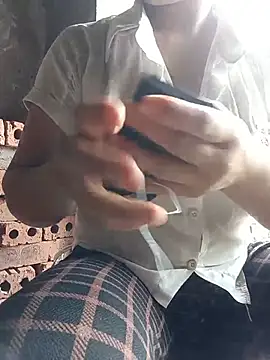 Sara_pusyy webcam