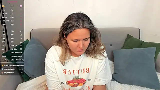 LilyBel webcam