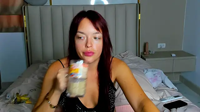 stellaa_quenn webcam
