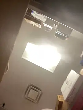 uceybaker webcam