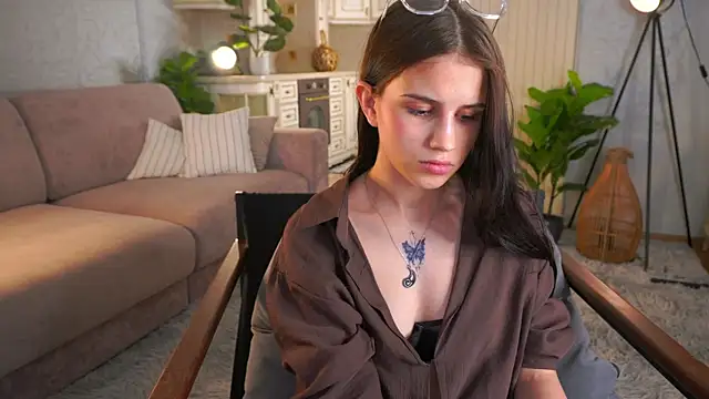 KarenaKukler webcam