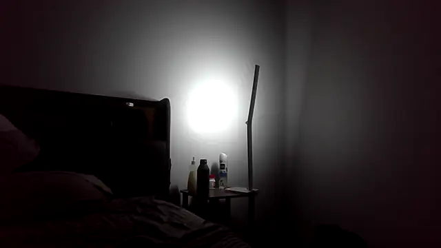 smoothholeee webcam