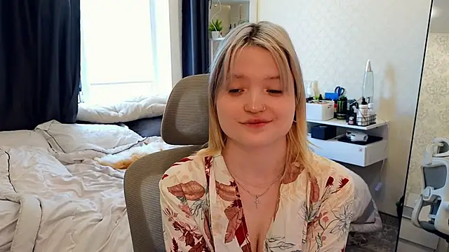 GlimmerGirl_ webcam
